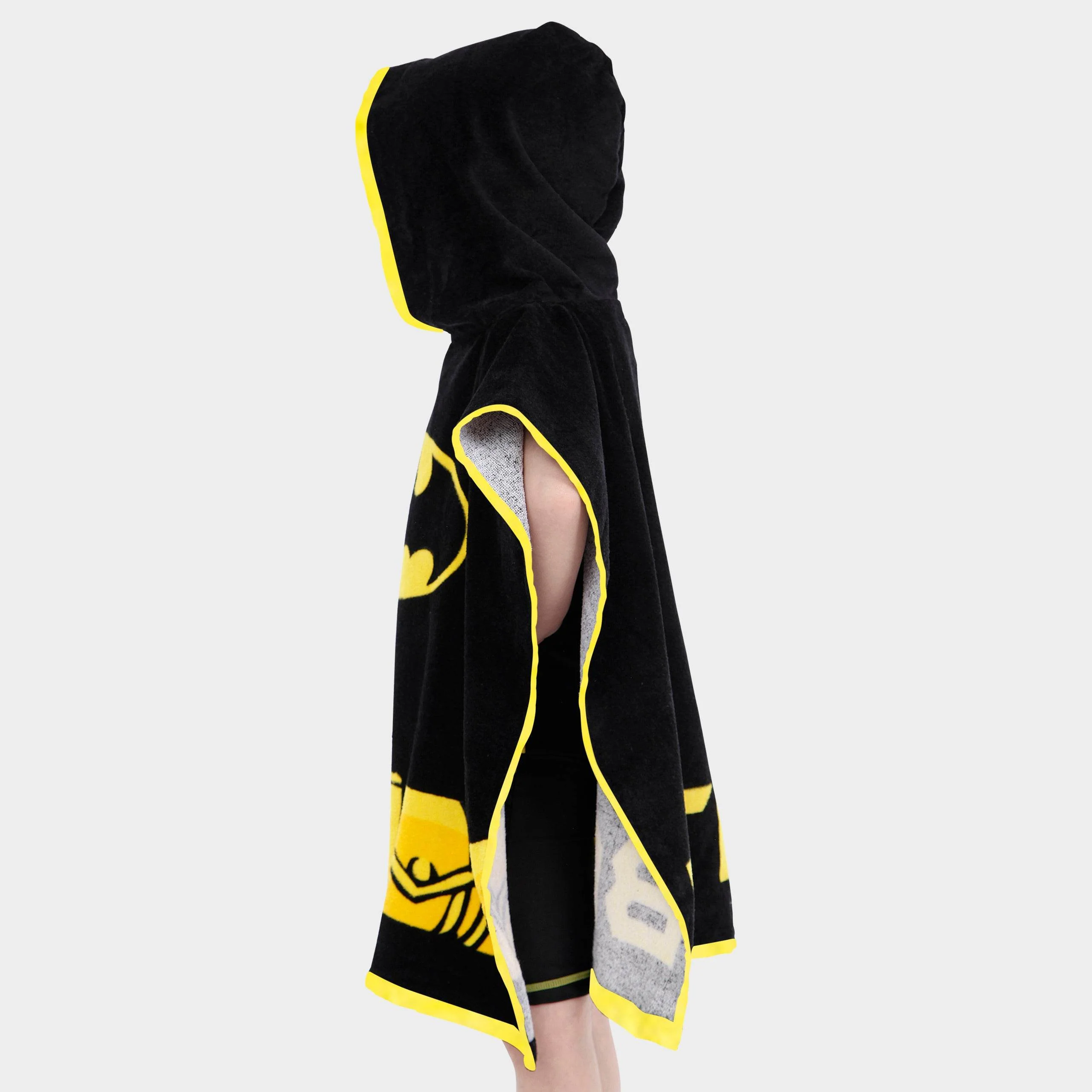 Batman Towel Poncho - Image 4