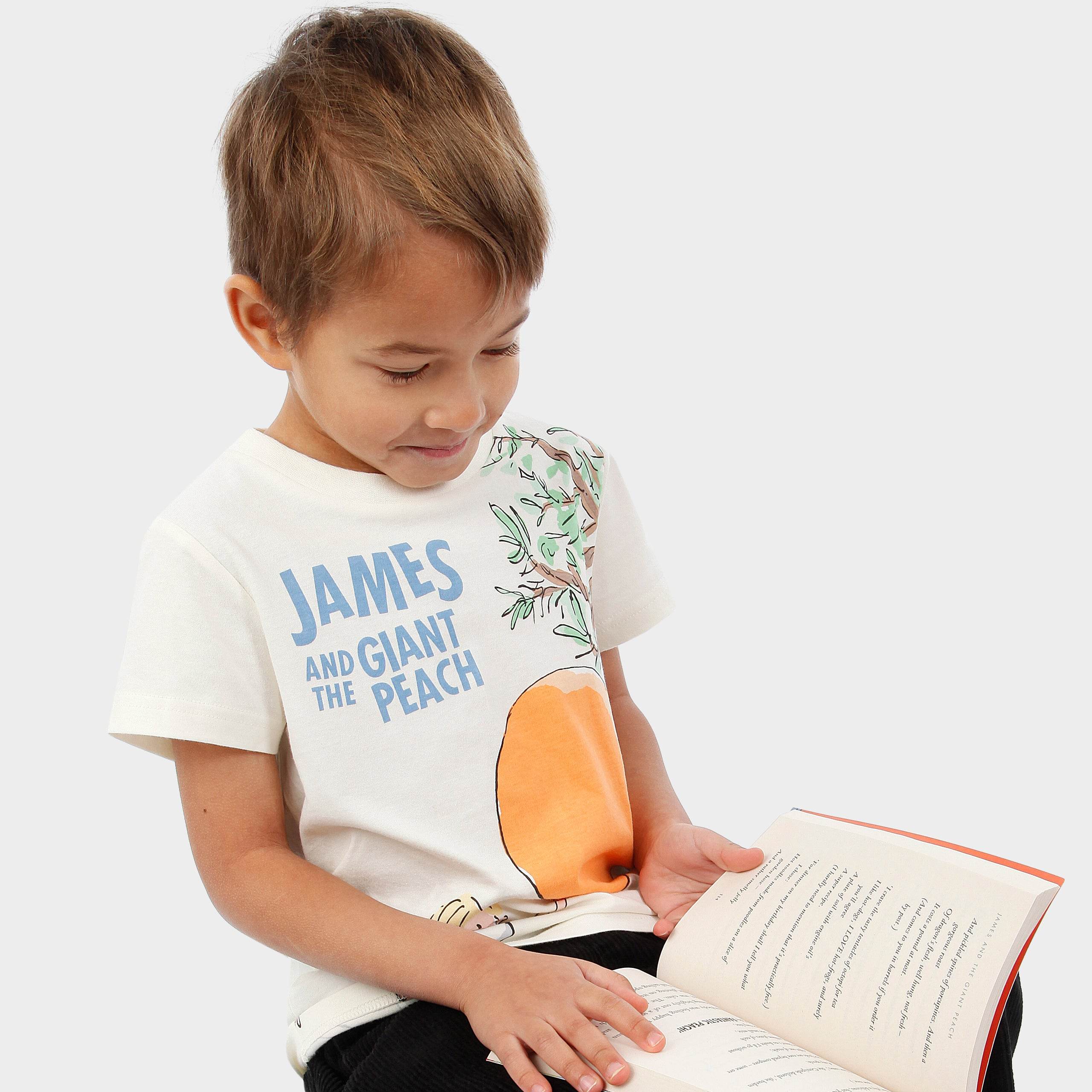 James and the Giant Peach T-Shirt - Image 5